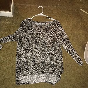 3/4 sleeve leopard print blouse